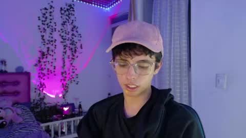 Snapshot of dani_dancer chatting on June 25, 2026, 2:00 am Dani Dancer online show from June 25, 2026, 2:00 am
