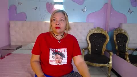 Dani Queen  online show from February 24, 2026, 12:03 pm