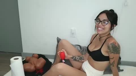 danidivina777 online show from June 3, 2026, 10:48 pm