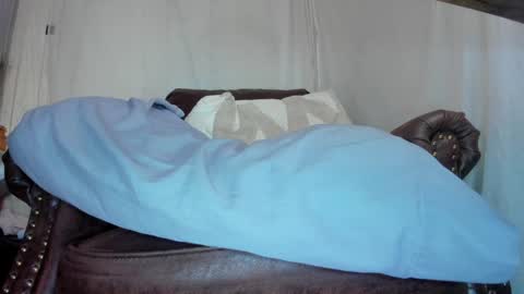 Snapshot of danidollxxx chatting on December 27, 2024, 2:47 am danidollxxx online show from December 27, 2024, 2:47 am