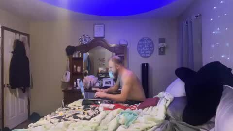 Snapshot of danidragon69 chatting on December 15, 2024, 8:19 am Dani Dragon online show from December 15, 2024, 8:19 am