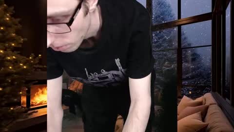 Daniel9121 online show from December 27, 2024, 9:00 pm