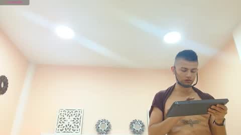 Snapshot of daniel_cohen chatting on January 11, 2025, 7:59 pm daniel_cohen online show from January 11, 2025, 7:59 pm