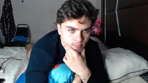 Snapshot of daniel_collins07 chatting on February 14, 2025, 5:03 pm daniel_collins07 online show from February 14, 2025, 5:03 pm