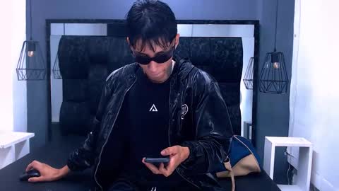 Snapshot of daniel_delux_ chatting on October 28, 2025, 12:19 pm Daniel Delux online show from October 28, 2025, 12:19 pm