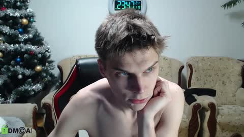 Snapshot of daniel_padalecki chatting on January 19, 2025, 9:45 pm Daniel online show from January 19, 2025, 9:45 pm