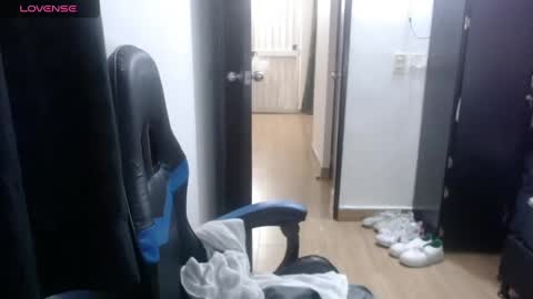 Snapshot of daniel_vargas5 chatting on January 24, 2025, 3:22 am Daniel online show from January 24, 2025, 3:22 am