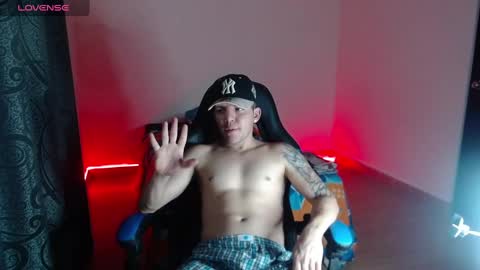 Snapshot of daniel_vargas5 chatting on February 11, 2025, 4:33 am Daniel online show from February 11, 2025, 4:33 am