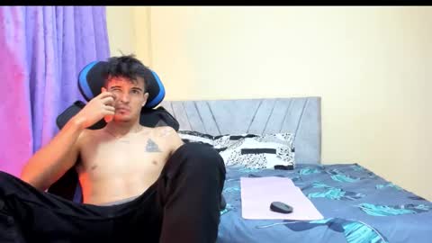 Snapshot of daniel_velez26 chatting on November 13, 2025, 4:39 pm daniel_velez26 online show from November 13, 2025, 4:39 pm