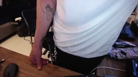 daniel_velez26 online show from June 11, 2026, 11:14 pm