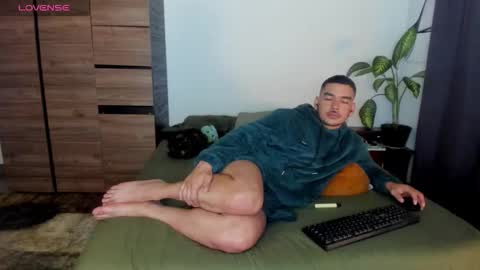 Dani  online show from November 15, 2025, 9:21 pm