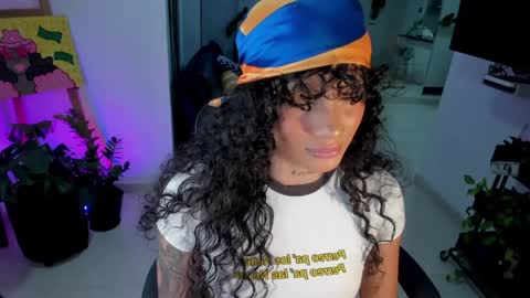daniela_arenas online show from April 8, 2026, 3:17 am