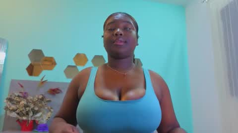 daniela_gil7 online show from March 14, 2026, 12:10 pm