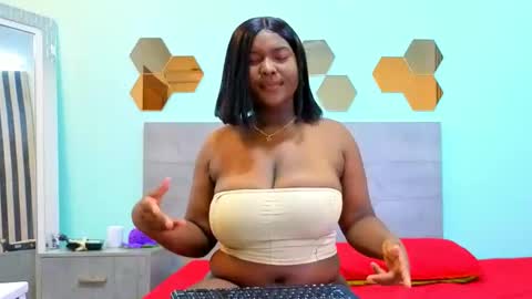 daniela_gil7 online show from April 15, 2026, 3:57 am