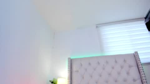 Snapshot of daniela_henaoo chatting on January 10, 2025, 8:26 pm independent model online show from January 10, 2025, 8:26 pm