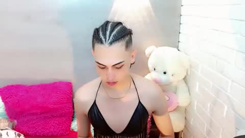 daniela_pink_ online show from November 21, 2025, 7:12 pm