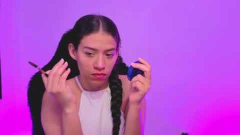 daniela_rivasthl online show from April 12, 2026, 4:17 am