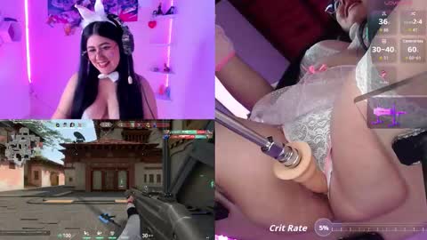 Snapshot of danielamendez__ chatting on October 31, 2025, 2:07 pm Dani online show from October 31, 2025, 2:07 pm