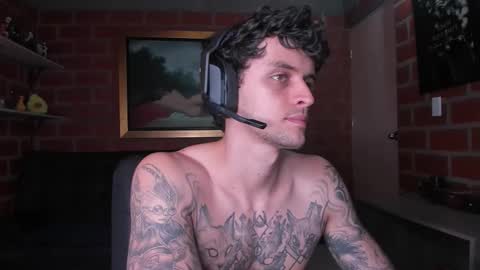 Daniele Bunny online show from December 3, 2025, 5:33 pm