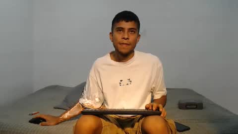 danielitopapii online show from February 6, 2025, 3:37 am