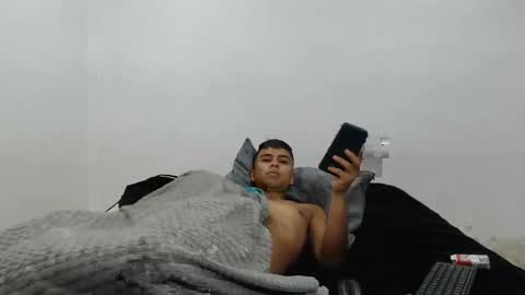 danielitopapii online show from February 8, 2025, 1:44 pm