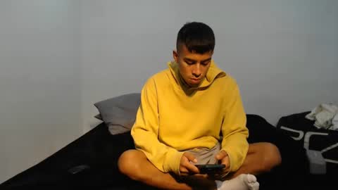 danielitopapii online show from February 11, 2025, 3:08 pm