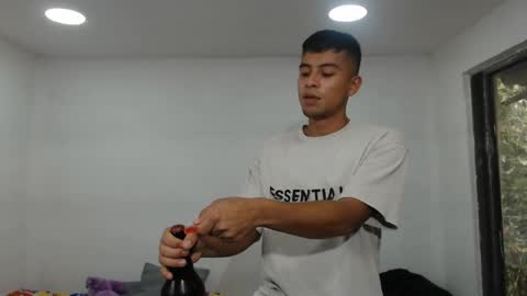 danielitopapii online show from February 12, 2025, 9:11 pm