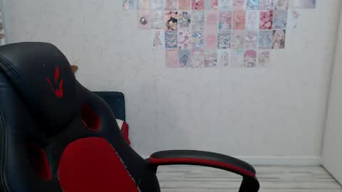 Daniella Martin online show from May 12, 2026, 12:19 am