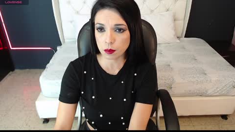 Danielle Smith online show from January 8, 2025, 3:08 am