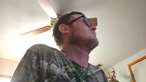 Daniel    y. online show from April 23, 2026, 7:49 pm