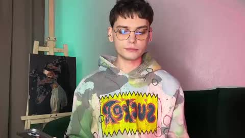 danieltuckerr online show from April 26, 2026, 4:48 pm