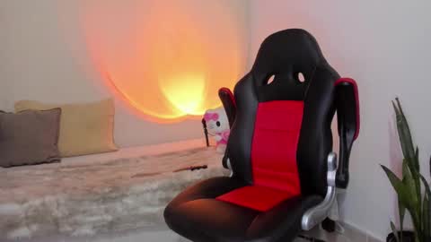 Snapshot of danii_jimenez chatting on November 4, 2025, 11:48 pm Daniela online show from November 4, 2025, 11:48 pm