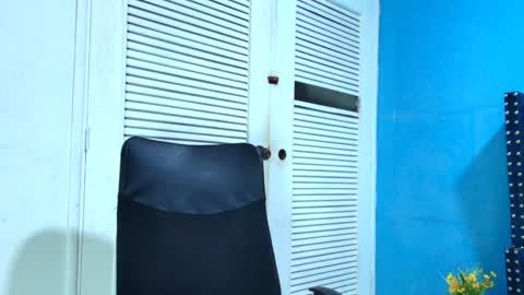 Dani online show from January 25, 2025, 4:34 am