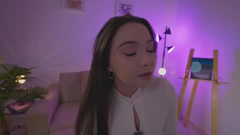 Snapshot of danii_xoxo chatting on September 13, 2025, 12:10 am online show from September 13, 2025, 12:10 am