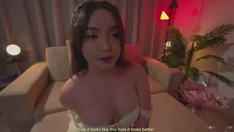 Snapshot of danii_xoxo chatting on October 24, 2025, 12:08 am online show from October 24, 2025, 12:08 am