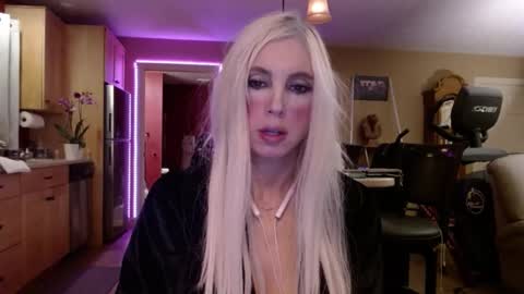 DanikaWhite69 online show from March 2, 2025, 10:56 am