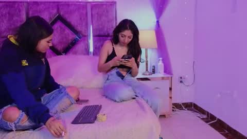 Danilu and Eva online show from November 2, 2025, 6:21 pm