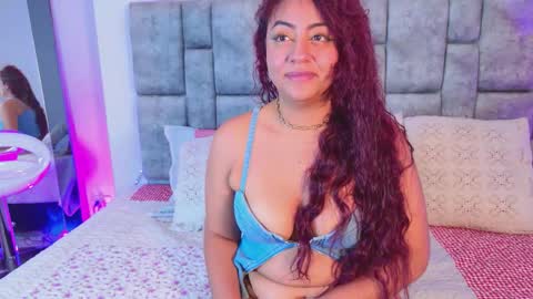 daninianderson online show from March 29, 2026, 2:22 am