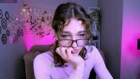 Snapshot of dann_foxy chatting on October 13, 2025, 7:36 pm dann foxy online show from October 13, 2025, 7:36 pm