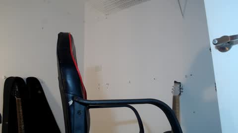 dann_hill_1 online show from December 13, 2024, 1:59 am