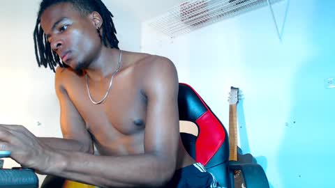 dann_hill_1 online show from January 12, 2025, 12:39 am