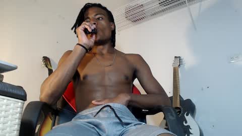 dann_hill_1 online show from January 22, 2025, 2:04 am