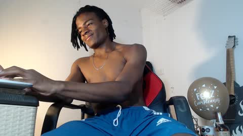 dann_hill_1 online show from January 28, 2025, 10:23 pm