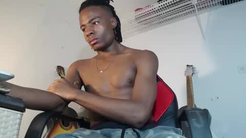 dann_hill_1 online show from February 14, 2025, 2:50 am