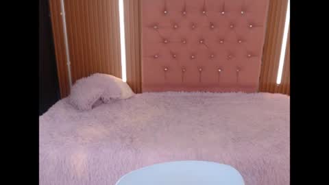 Snapshot of dann_jell chatting on May 30, 2026, 6:38 pm Danniela y Victoria online show from May 30, 2026, 6:38 pm