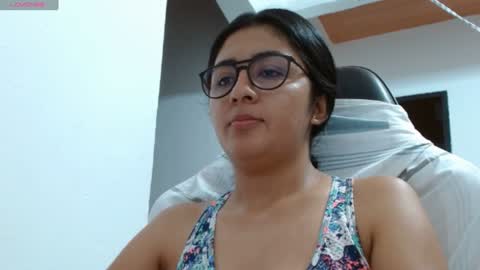 Snapshot of danna_peterson chatting on January 22, 2025, 10:05 pm Danna online show from January 22, 2025, 10:05 pm