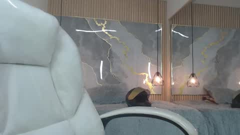 Snapshot of dannacoleman_ chatting on October 20, 2025, 7:47 pm danna online show from October 20, 2025, 7:47 pm