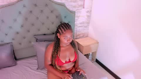 Dannawhisper   online show from May 8, 2026, 12:32 pm