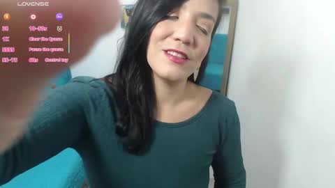 Snapshot of dannazuluaga chatting on September 22, 2025, 10:39 am Danna online show from September 22, 2025, 10:39 am