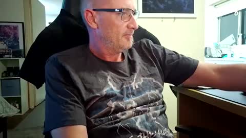 dannozdirekt online show from March 20, 2026, 5:29 pm